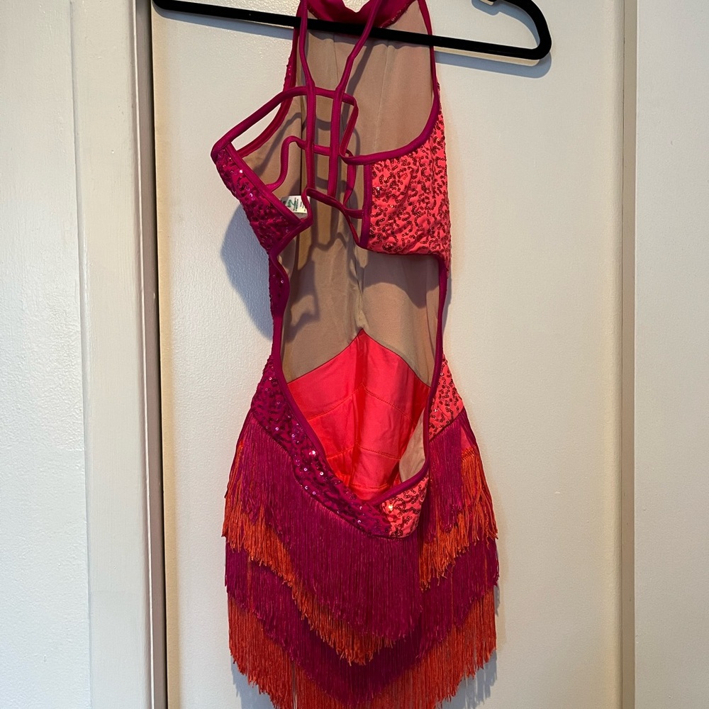 Weissman, MA, hot pink/orange tap